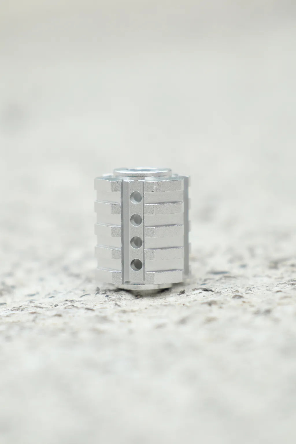 BASE 550 Rail Bead | Tactical Fishbone Knife Pendant