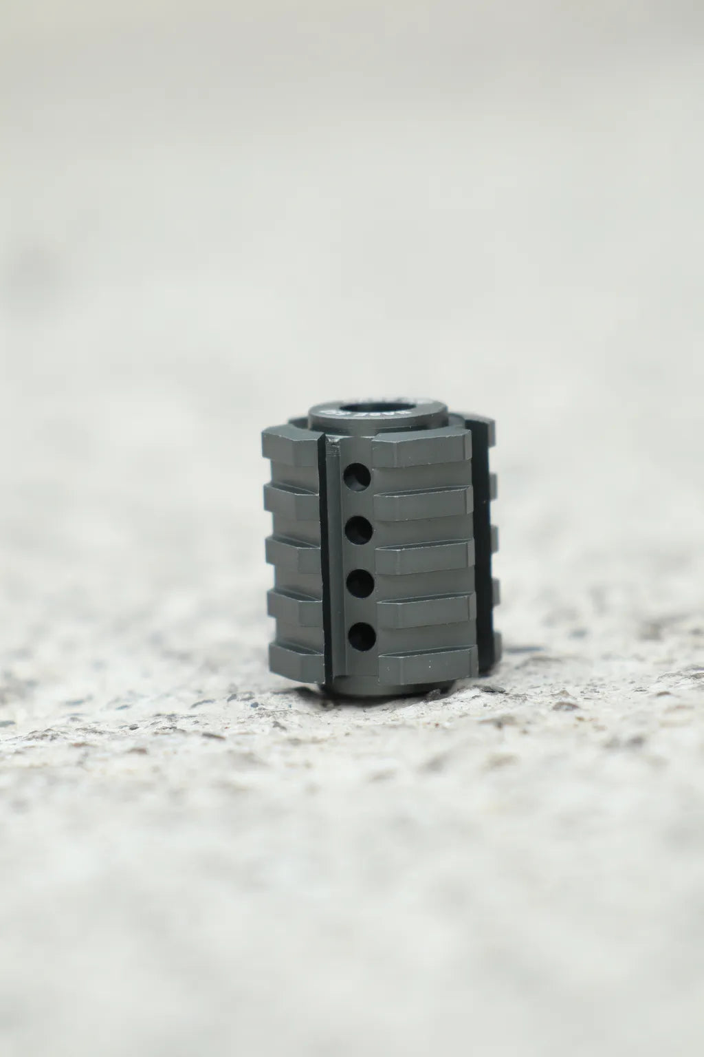 BASE 550 Rail Bead | Tactical Fishbone Knife Pendant