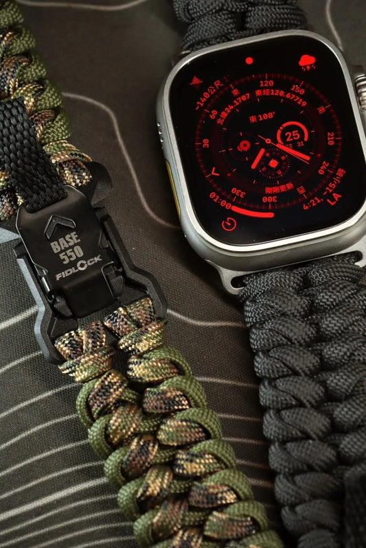 BASE 550 V Buckle Magnetic Clasp Paracord Strap