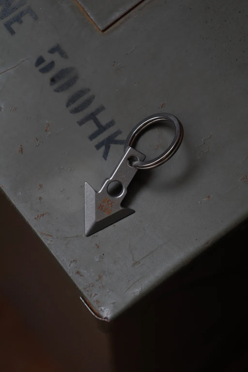 BASE 550 ÖRVAR TITANIUM ARROWHEAD | ÖRVAR Titanium Arrow