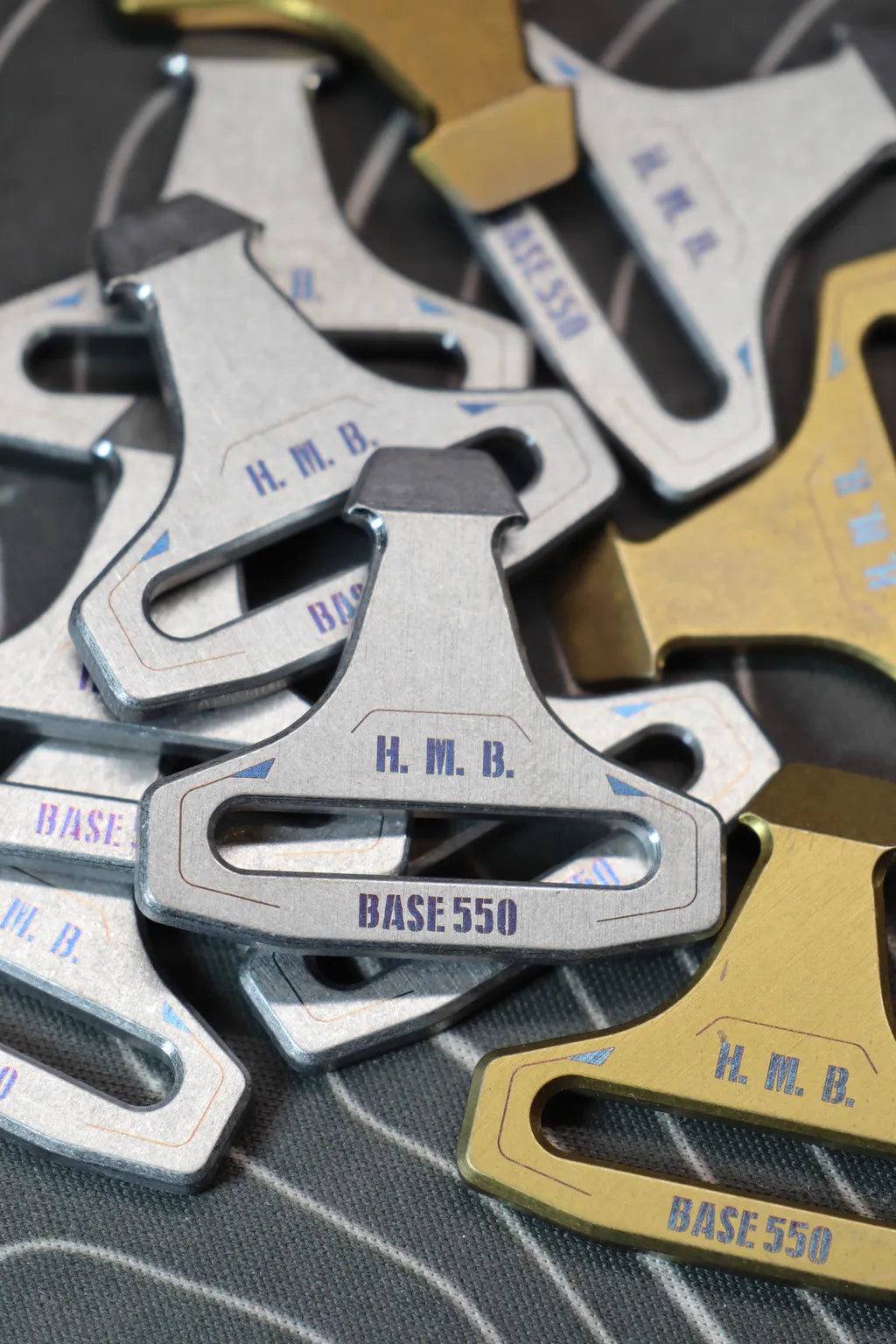 BASE 550 Titanium Cobra Pry Bar Kit