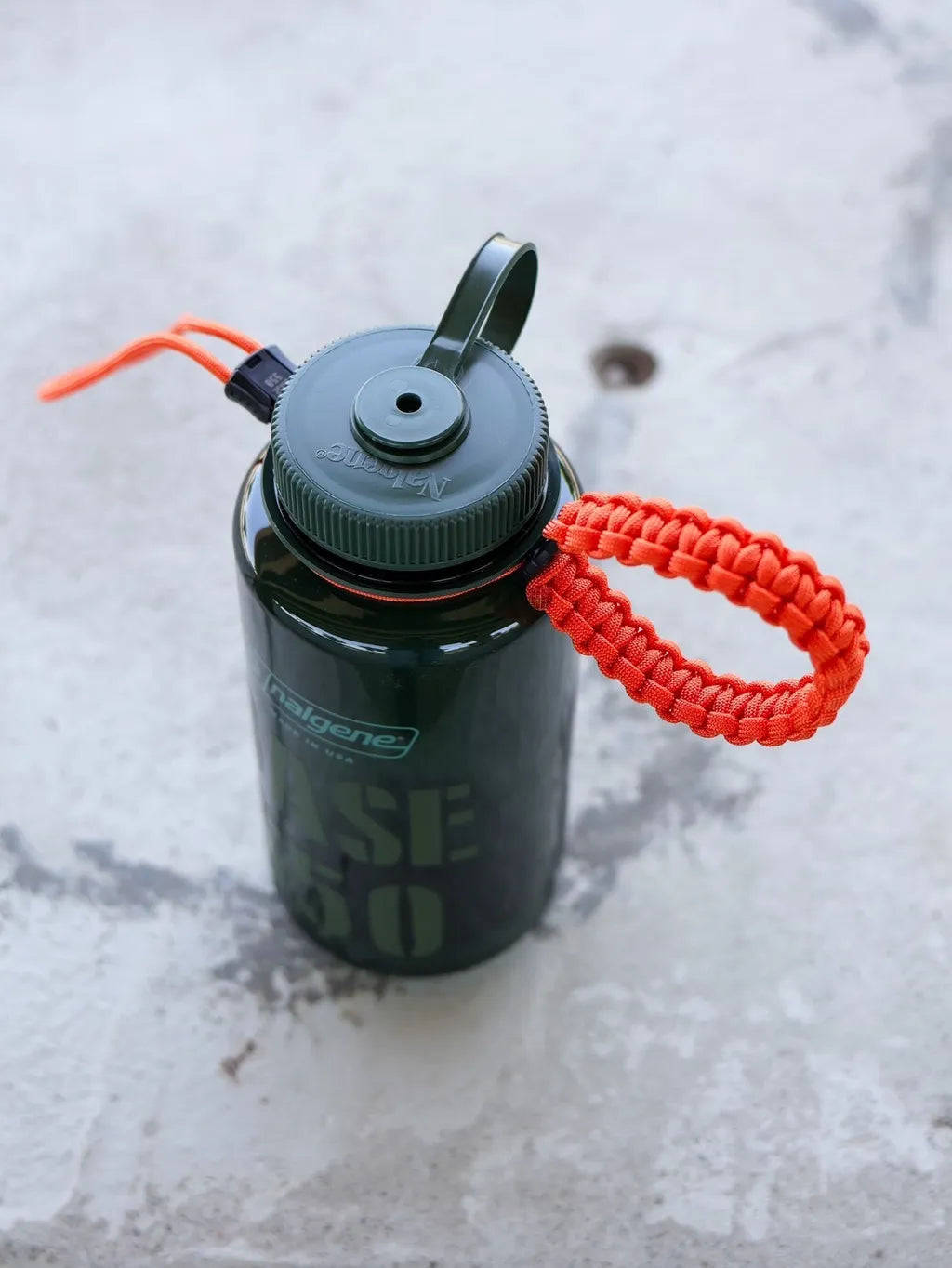 BASE 550 Multi Handle - Multifunctional Paracord Handle