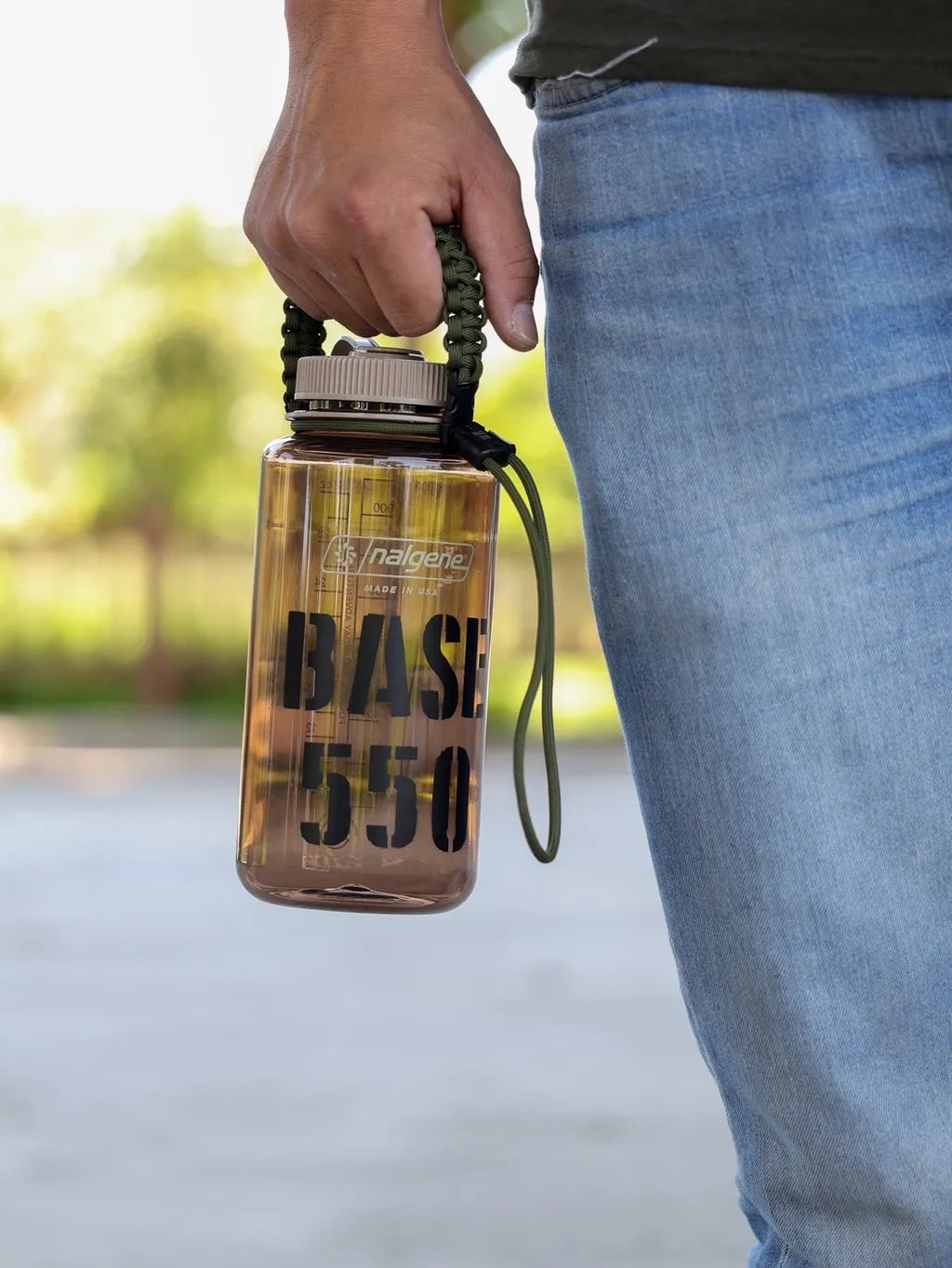 BASE 550 Multi Handle - Multifunctional Paracord Handle