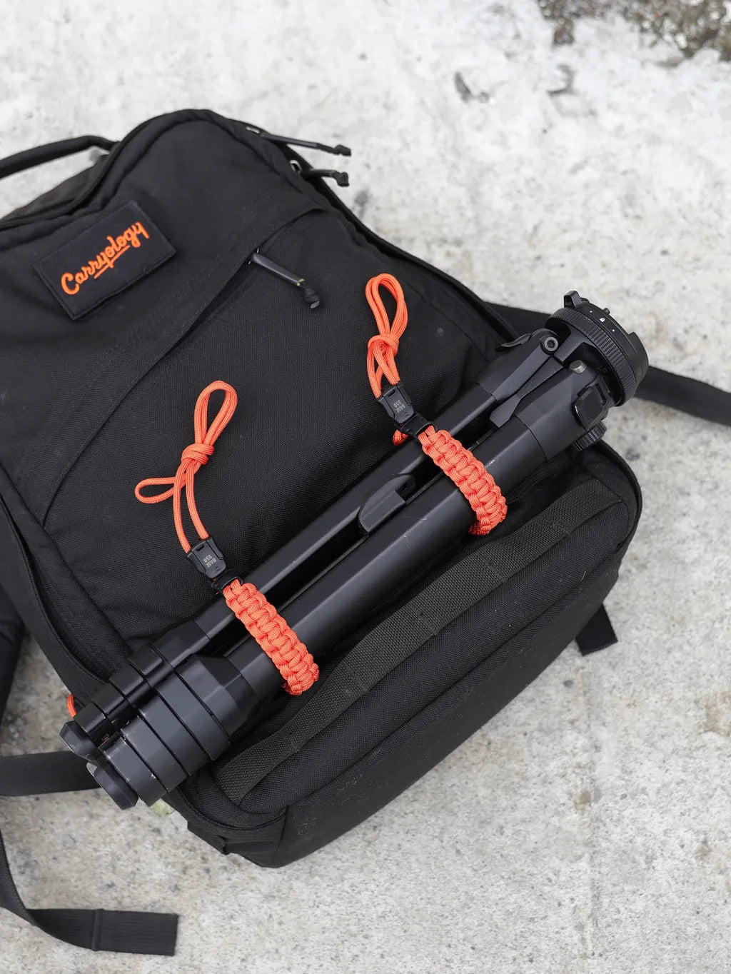 BASE 550 Multi Handle - Multifunctional Paracord Handle