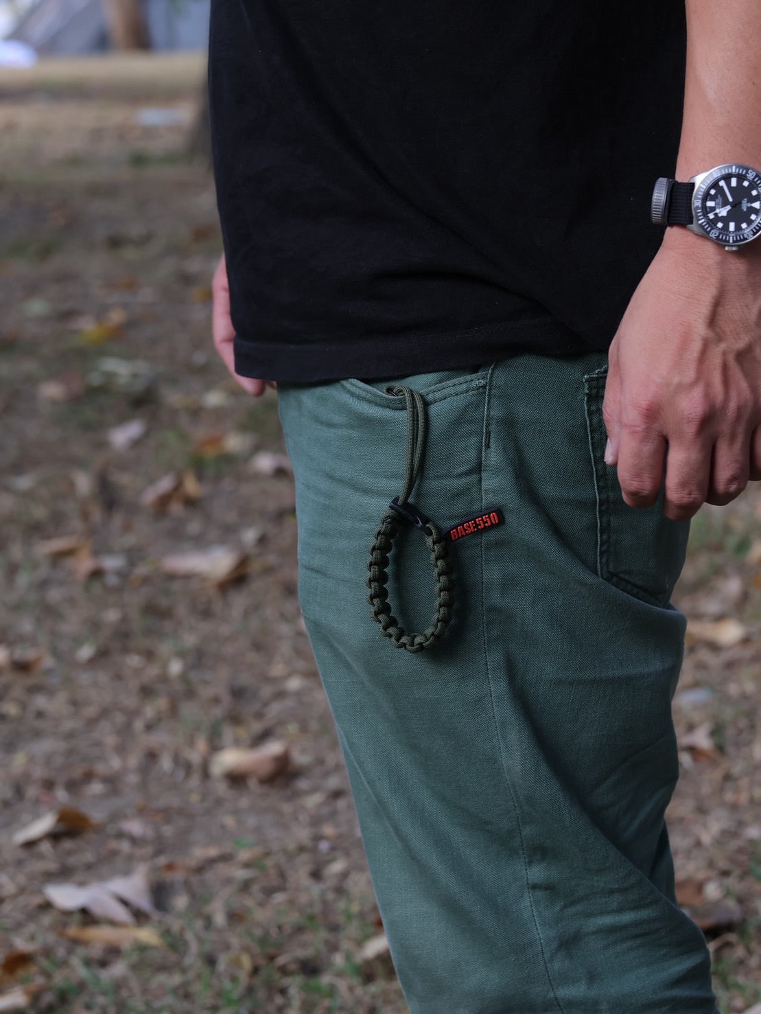 BASE 550 Phone Strap: A perfect blend of outdoor style and urban functionality 