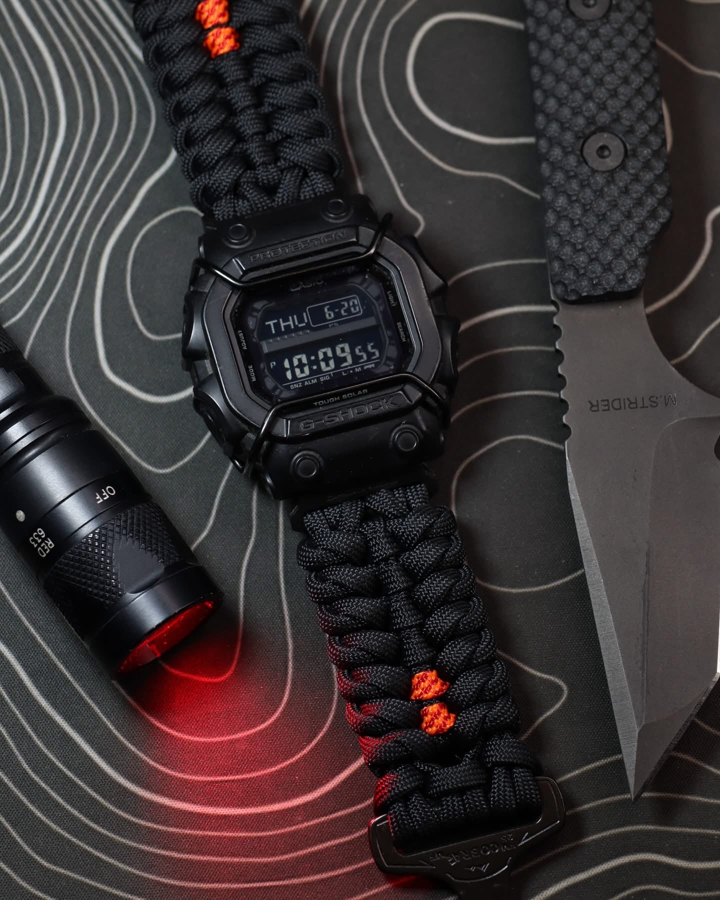 BASE 550 Cobra buckle paracord watch strap