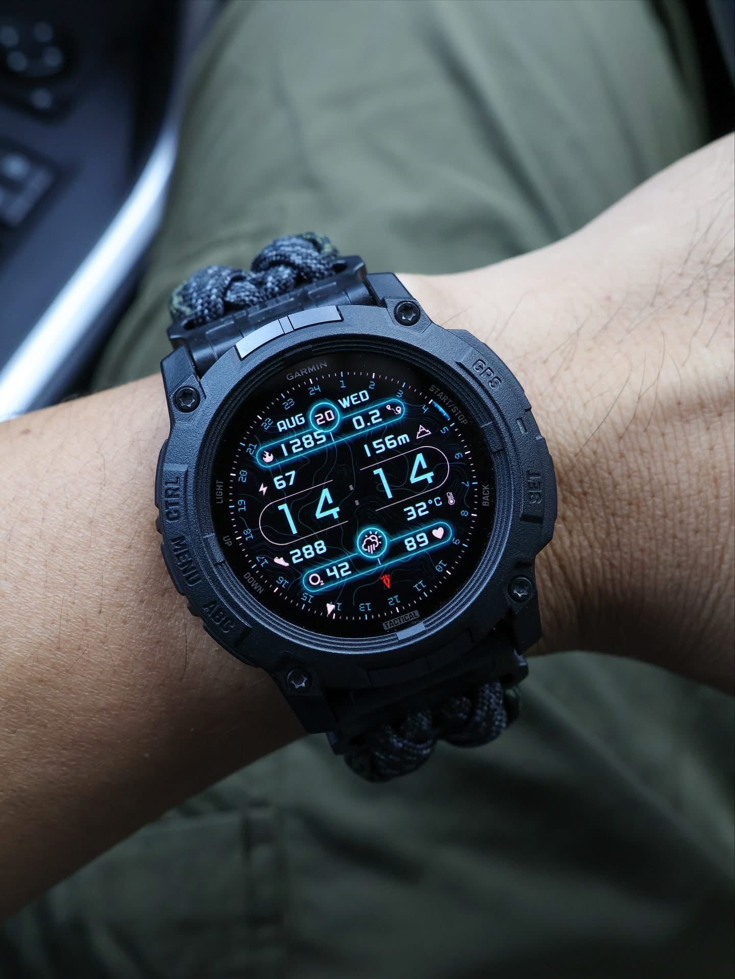 BASE 550 Cobra buckle paracord watch strap