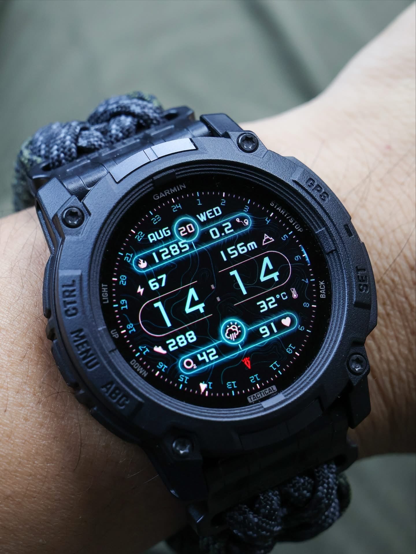 BASE 550 Cobra buckle paracord watch strap