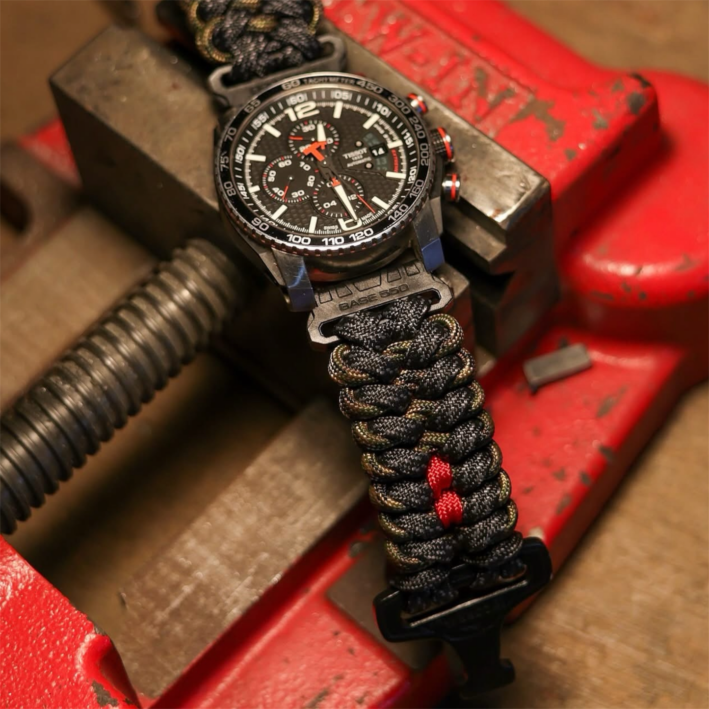BASE 550 Cobra buckle paracord watch strap